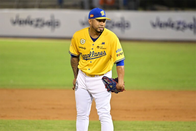 4 nombres para el Pitcher del Año 2024-2025