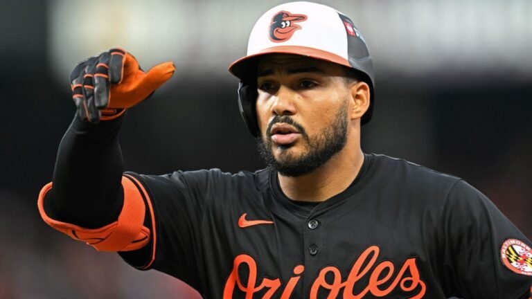 Blue Jays y Anthony Santander pactan más de 90 millones, fuentes