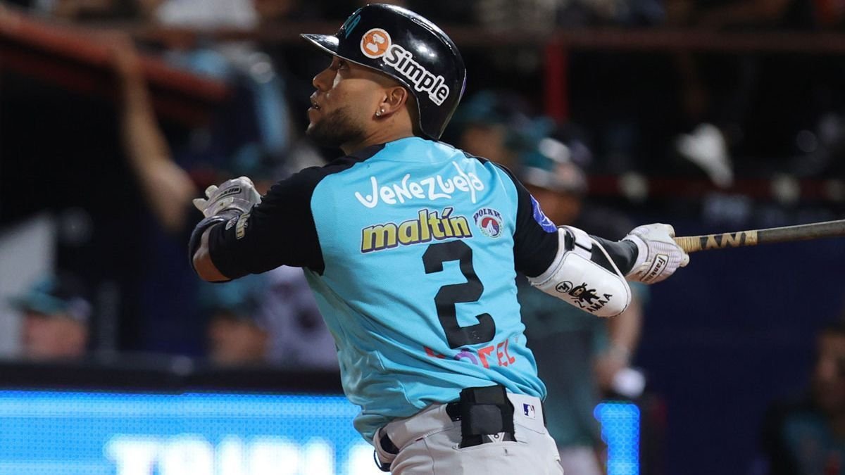 Cardenales, campeón de Venezuela, toma seis refuerzos para Serie del Caribe Cardenales, campeón de Venezuela, toma seis refuerzos para Serie del Caribe