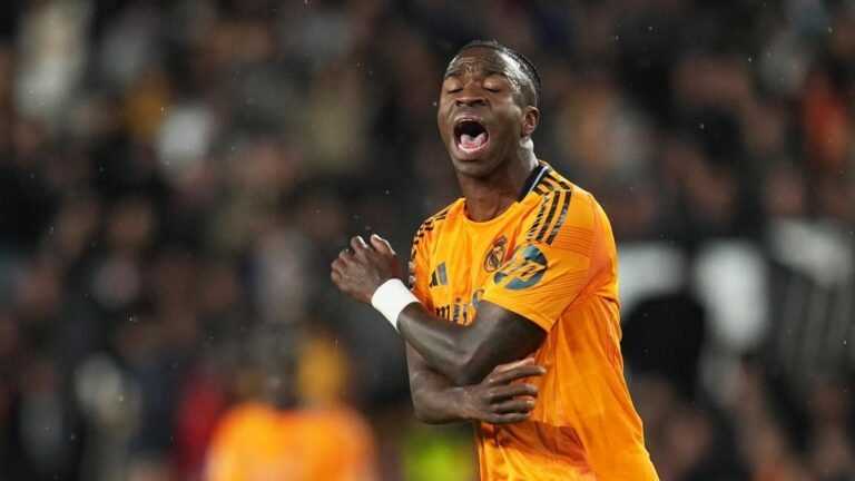 El Real Madrid recurrirá la roja de Vinícius para que pueda jugar la Supercopa
