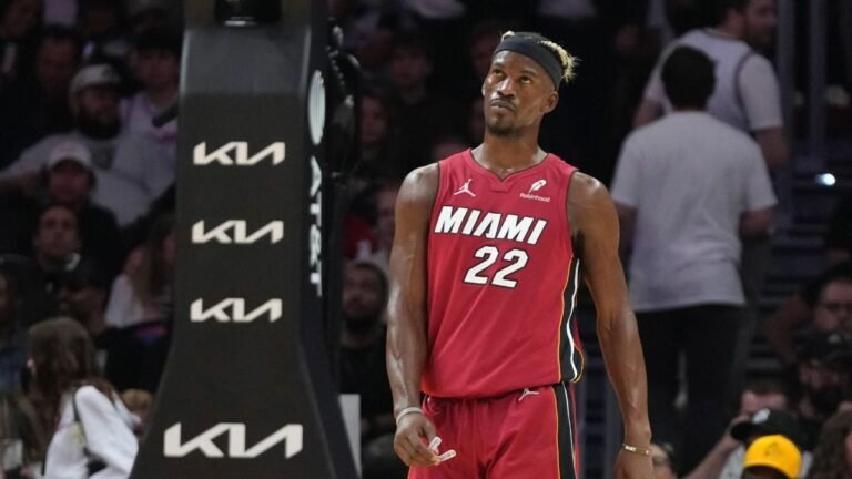 Sanción indefinida para una estrella de la NBA