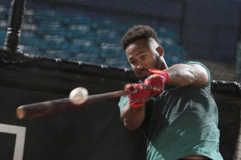 Anthony Jiménez es clave con el guante y con el bate en barrida de los Bravos ante las Águilas