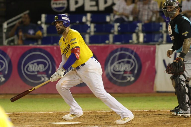 Magallanes salió de perdedor contra Bravos