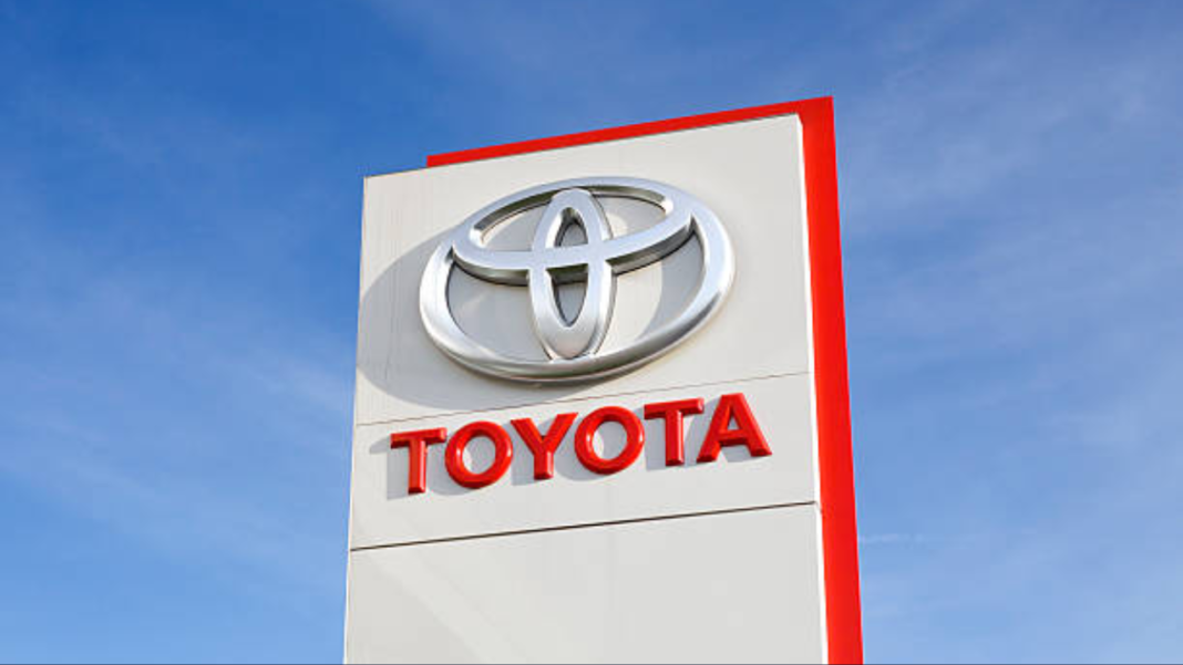 Toyota dona US$ 1 millón al fondo de investidura de Trump Toyota dona US$ 1 millón al fondo de investidura de Trump