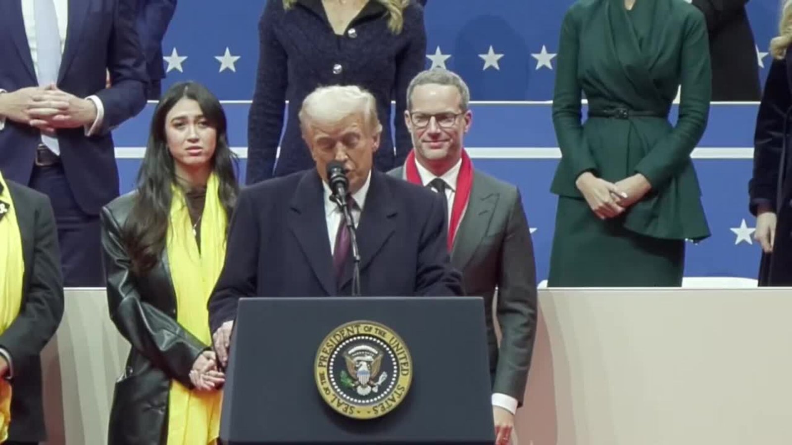 Trump toma posesión como nuevo presidente EE. UU.