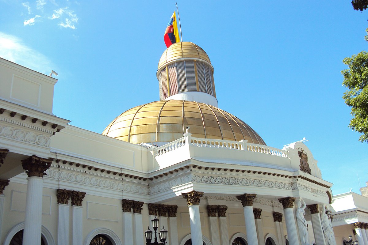 Asamblea Nacional chavista comienza este #5Ene su último año del quinquenio legislativo Asamblea Nacional chavista comienza este #5Ene su último año del quinquenio legislativo