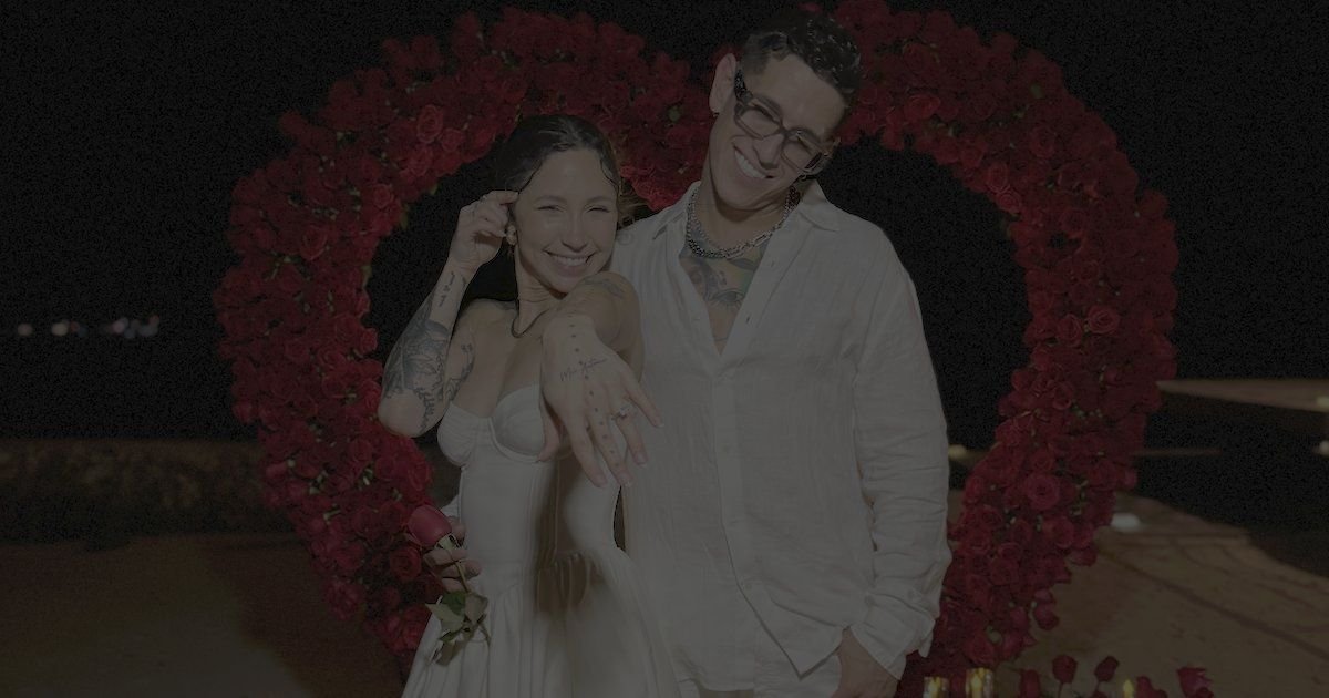 Cantante Lenny Tavárez y su novia Natasha Nazario se comprometen en Los Roques Cantante Lenny Tavárez y su novia Natasha Nazario se comprometen en Los Roques