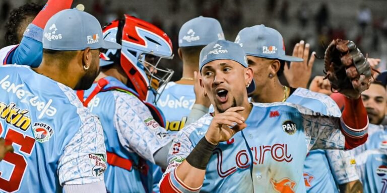 Cardenales estallan en la séptima y apabullan a las Águilas en Venezuela