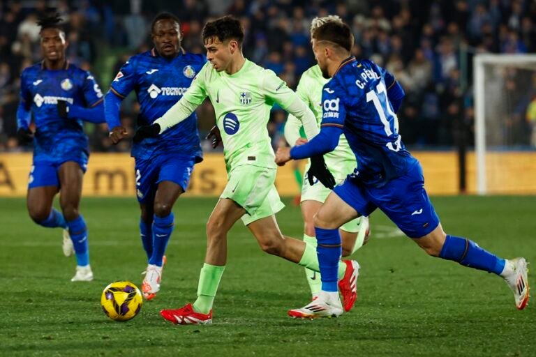 Getafe y Barcelona empatan en el Coliseum
