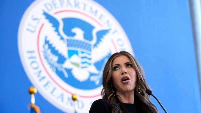El Gobierno de Trump revoca el Estatus de Protección Temporal para miles de migrantes venezolanos El Gobierno de Trump revoca el Estatus de Protección Temporal para miles de migrantes venezolanos