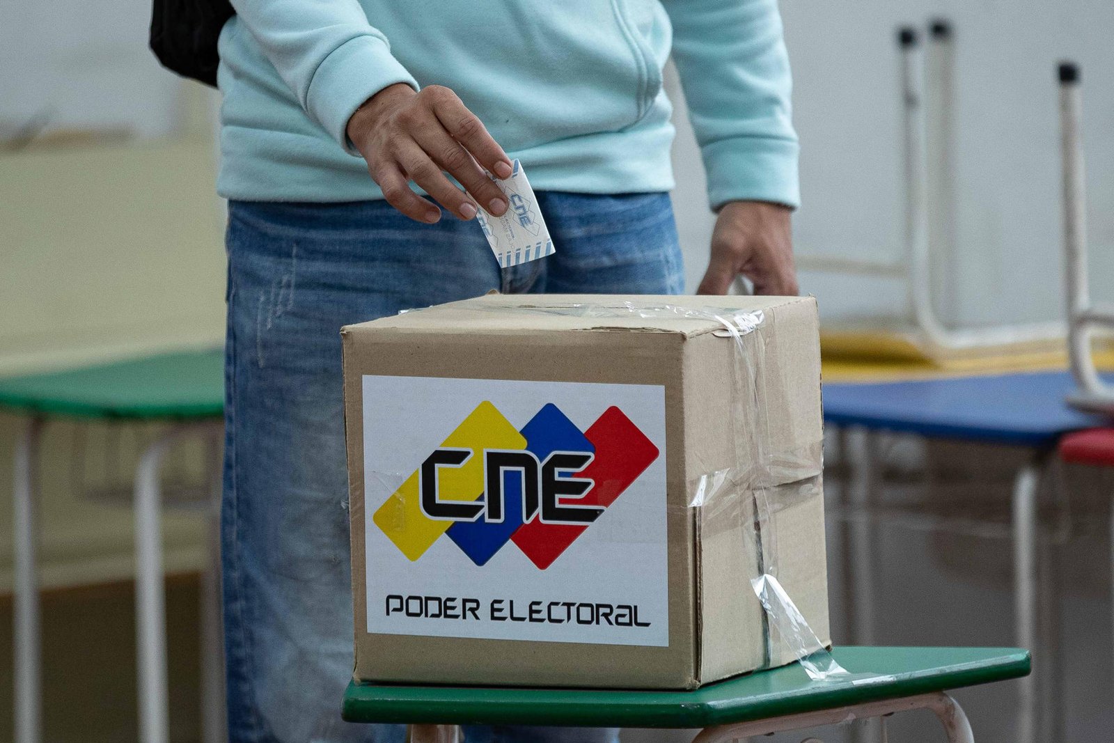 no pueden ser consideradas democráticas no pueden ser consideradas democráticas
