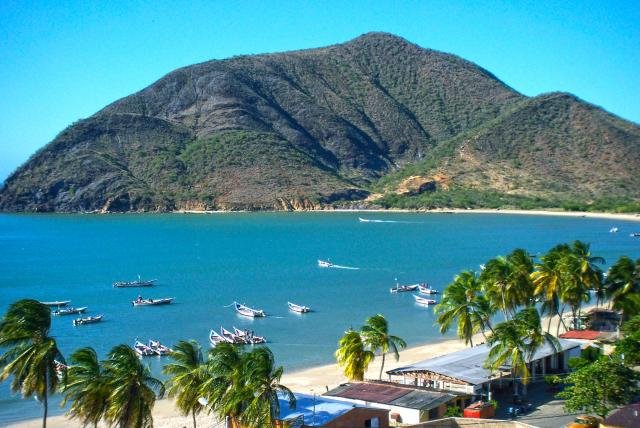 Hallan muerto y semienterrado en una playa al gerente del Banco de Venezuela en Carúpano < El Informador Venezuela Hallan muerto y semienterrado en una playa al gerente del Banco de Venezuela en Carúpano < El Informador Venezuela