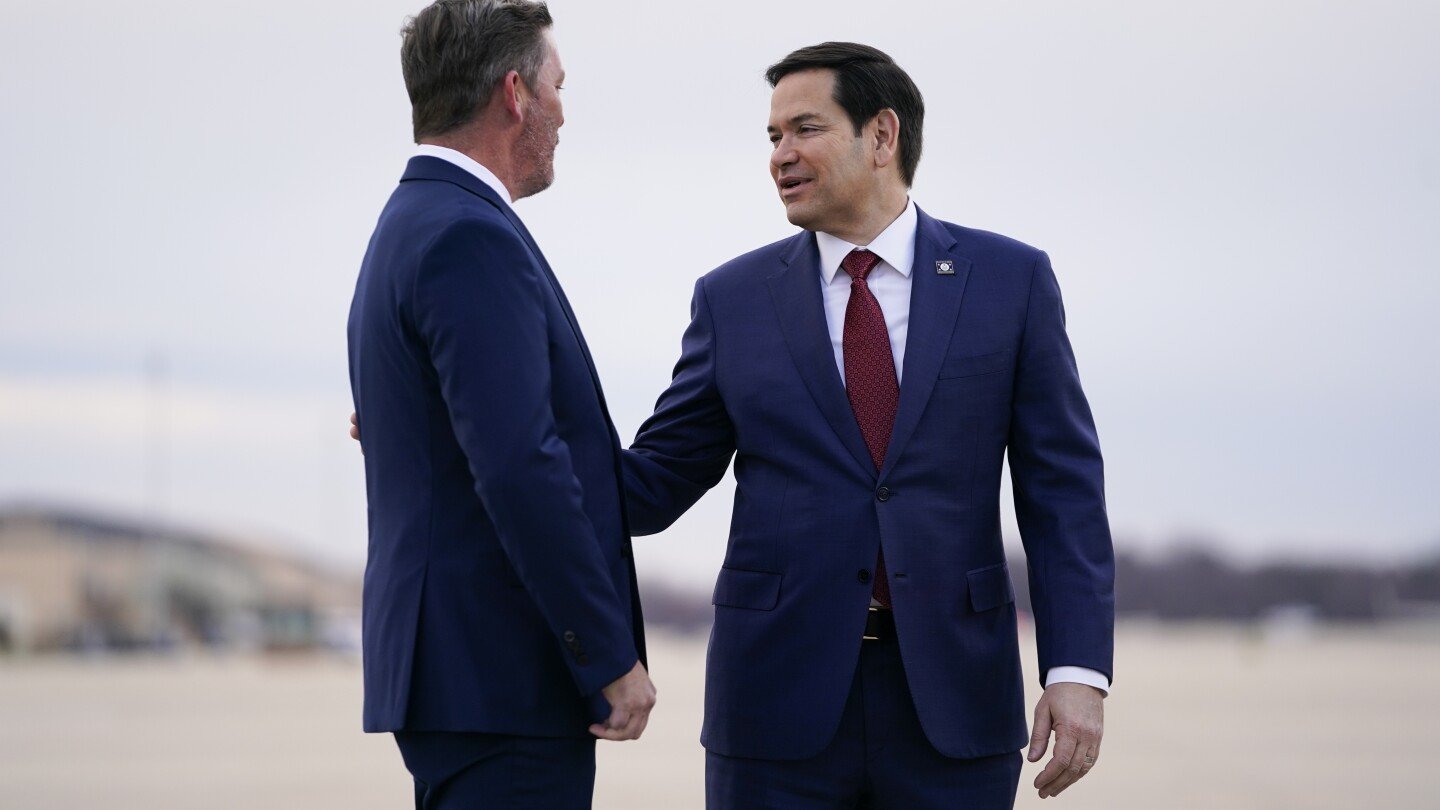 Energía y migración encabezan agenda de Rubio en el Caribe Energía y migración encabezan agenda de Rubio en el Caribe