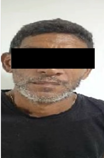 Por un año mantuvo a su esposa y dos hijos en cautiverio