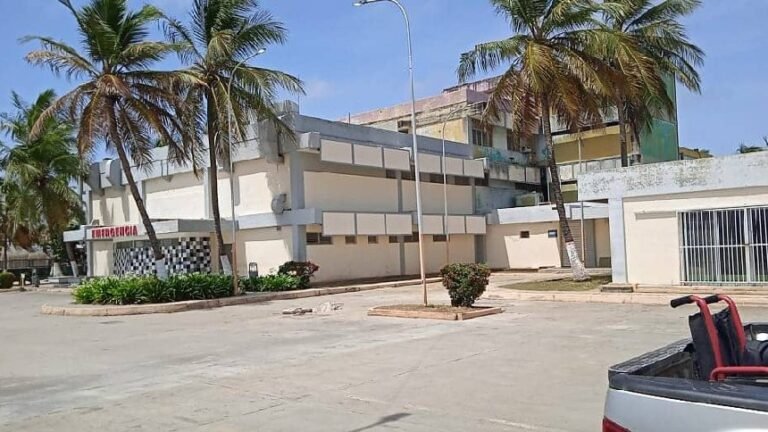 Maltrato materno en Tucacas lleva a adolescente a intento de suicidio con fármacos
