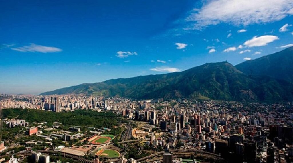 Mañana soleada y tarde con lluvias en gran parte del país este 5 de abril Mañana soleada y tarde con lluvias en gran parte del país este 5 de abril