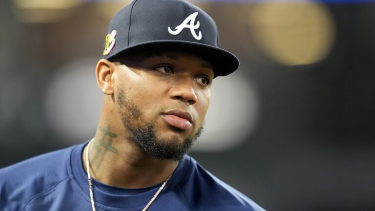 Ronald Acuña Jr. se someterá a nueva evaluación de rodilla mientras busca regresar con Bravos