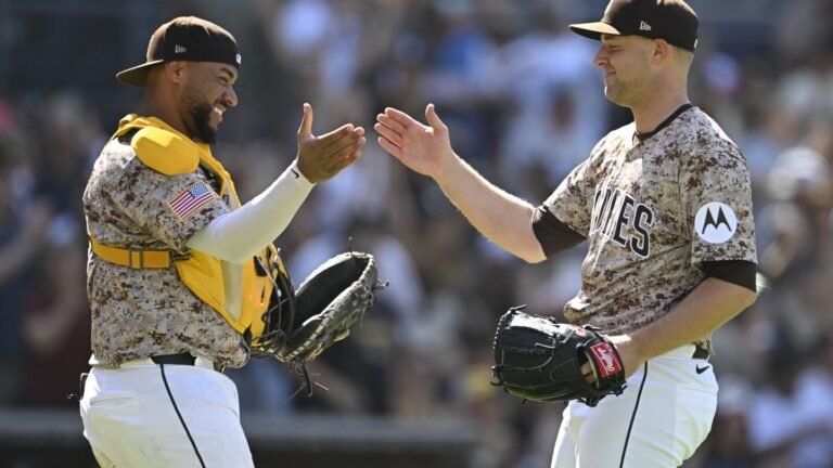 King lanza su primer juego completo y Padres blanquean 6-0 a Rockies por tercer juego seguido