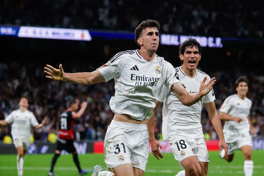 Jacobo Ramón salva al Madrid y retrasa el alirón del Barça