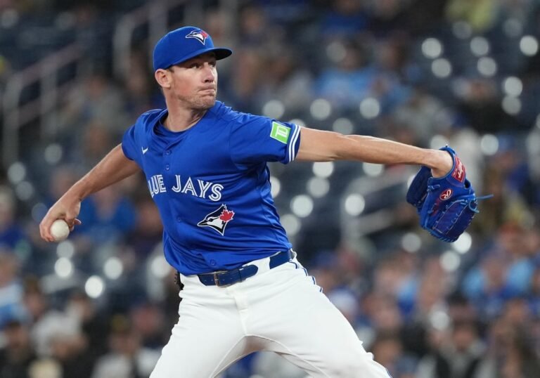 Los Blue Jays extienden los problemas ofensivos de los Padres con una blanqueada