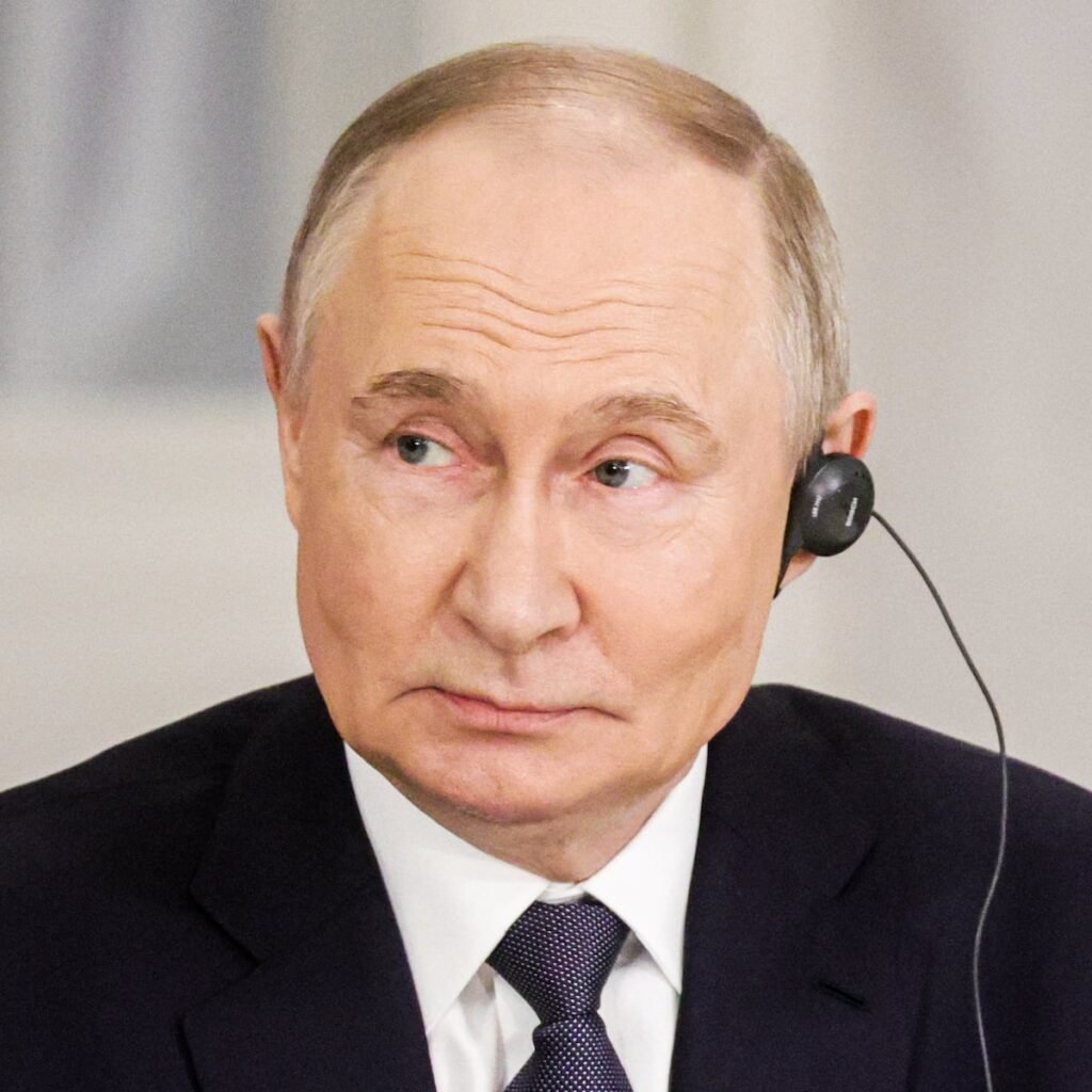 Trump y Putin hablan de paz, pero las bombas siguen cayendo en Ucrania | El PAÍS Exprés Trump y Putin hablan de paz, pero las bombas siguen cayendo en Ucrania | El PAÍS Exprés