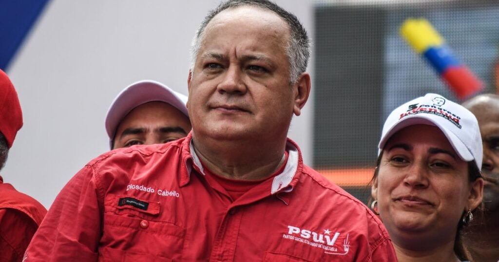 Diosdado Cabello asegura que la salida de los opositores de la Embajada argentina fue negociada Diosdado Cabello asegura que la salida de los opositores de la Embajada argentina fue negociada