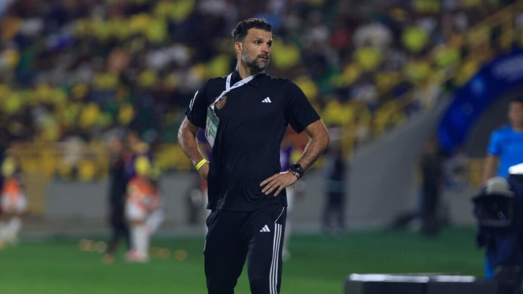 La Federación Venezolana de Fútbol tomó drástica decisión con el entrenador Oswaldo Vizcarrondo: dejará La Vinotinto Sub-17