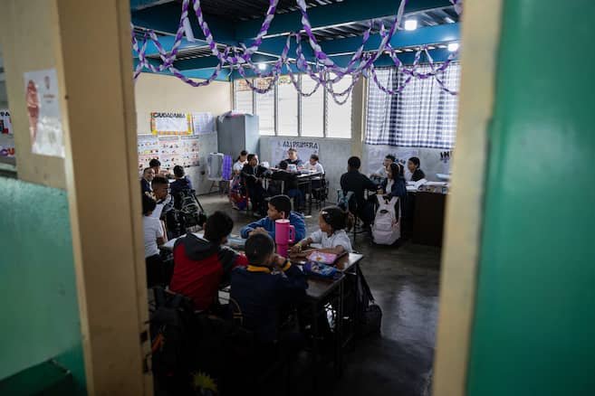 Suspensión de clases por elecciones en Venezuela 2025: confirman cómo funcionará