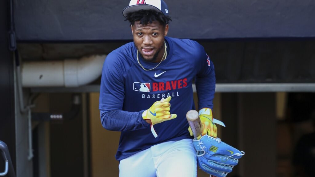 Bravos activan al venezolano Ronald Acuña Jr. tras casi un año de su lesión de ligamento cruzado Bravos activan al venezolano Ronald Acuña Jr. tras casi un año de su lesión de ligamento cruzado