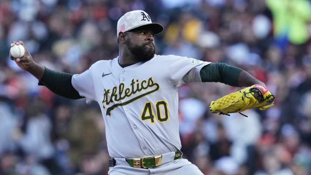 Flores recibe base por bolas con bases llenas y Gigantes vencen 1-0 a Atléticos Flores recibe base por bolas con bases llenas y Gigantes vencen 1-0 a Atléticos