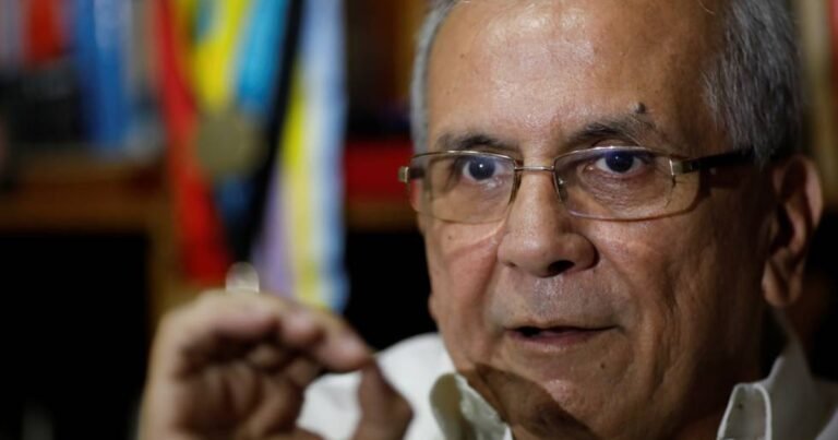 Tras la detención de cinco economistas, una ONG venezolana advirtió que existe un “desbordamiento represivo” del régimen de Maduro