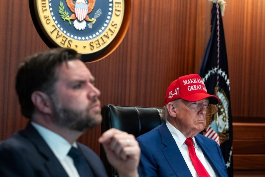 Trump: Washington bombardea las centrales nucleares de Irán | Fotos
