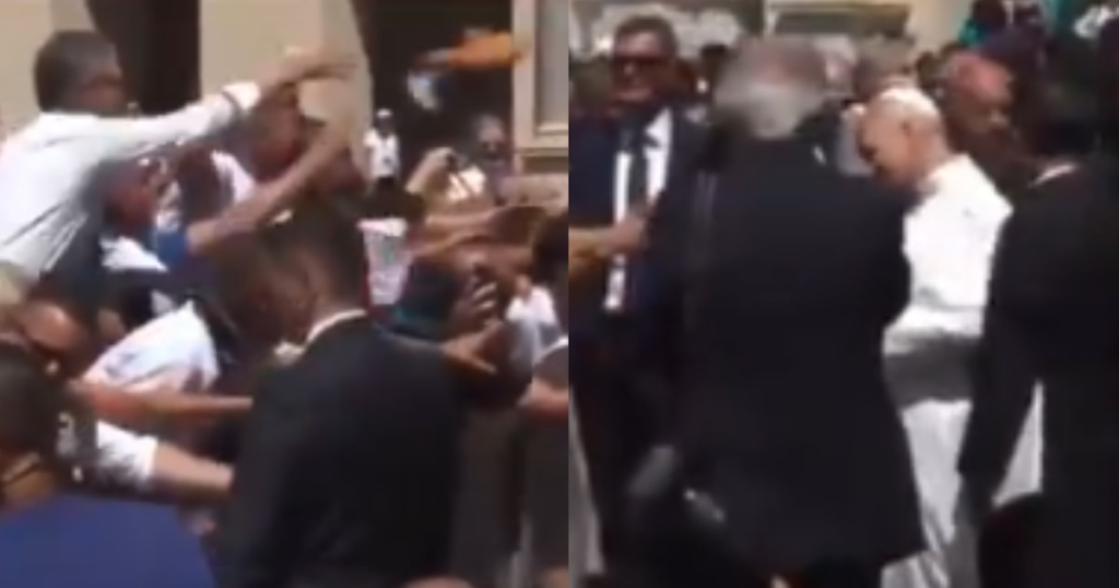 Lanzan objeto al papa León XIV durante una audiencia en el Vaticano: le impactó accidentalmente en la cabeza Lanzan objeto al papa León XIV durante una audiencia en el Vaticano: le impactó accidentalmente en la cabeza