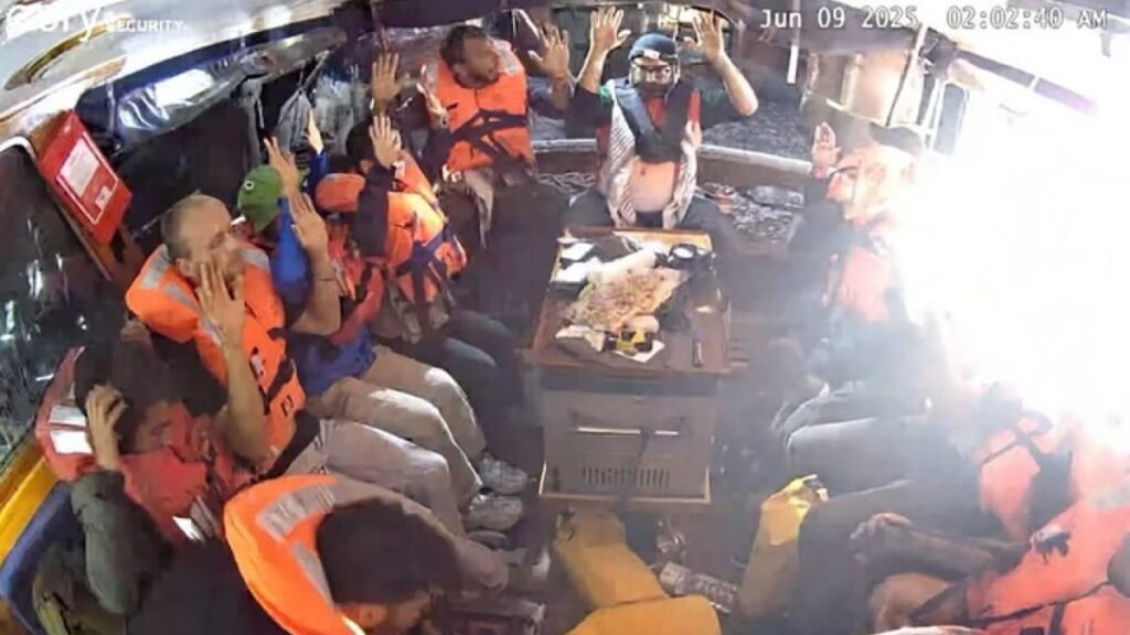 Podemos y Sumar exigen romper relaciones con Israel por el “secuestro” de la flotilla Podemos y Sumar exigen romper relaciones con Israel por el “secuestro” de la flotilla