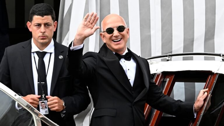 Jeff Bezos y Lauren Sánchez ponen fin a su fiesta de casamiento por todo lo alto: así será la última noche de boda | Sociedad