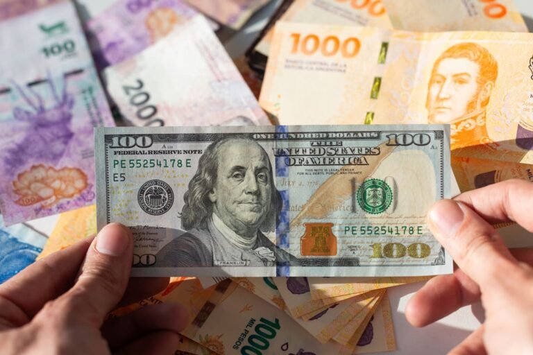 Dólar hoy, dólar blue hoy: a cuánto cotiza este miércoles 4 de junio