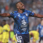 Salomón Rondón, de Pachuca, opción para la delantera del Real Oviedo