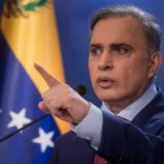 Fiscal William Saab pide renuncia de Volker Türk por inacción ante violaciones de DD.HH. en EE.UU.
