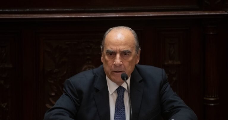 Guillermo Francos cuestionó al kirchnerismo tras el fallo por YPF: “Una locura ideológica nos llevó hasta esto”